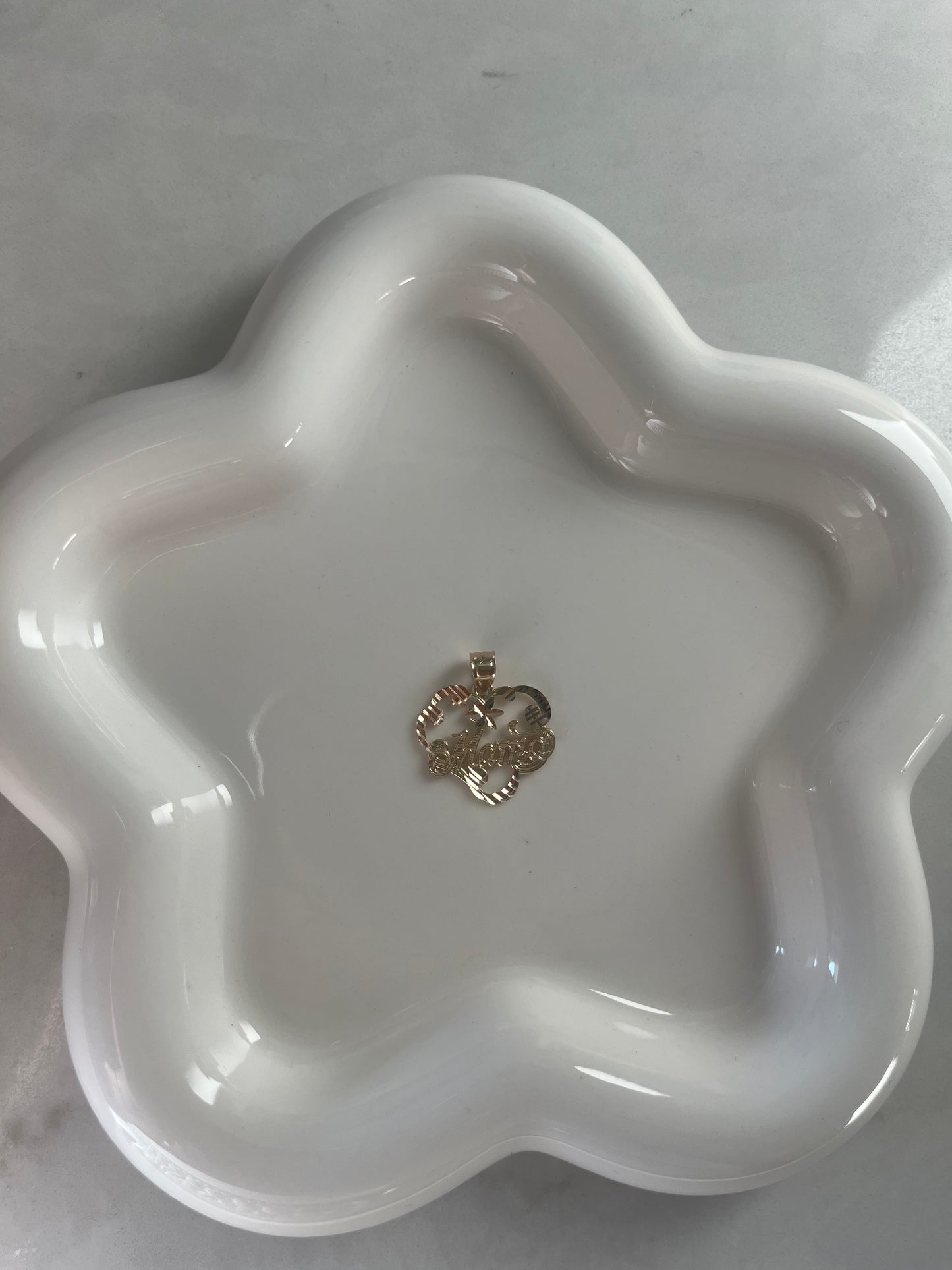 14k Mama Charm