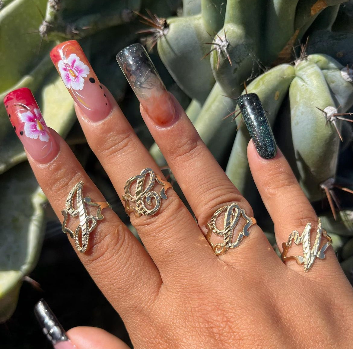 14k Gold Script Initial Ring